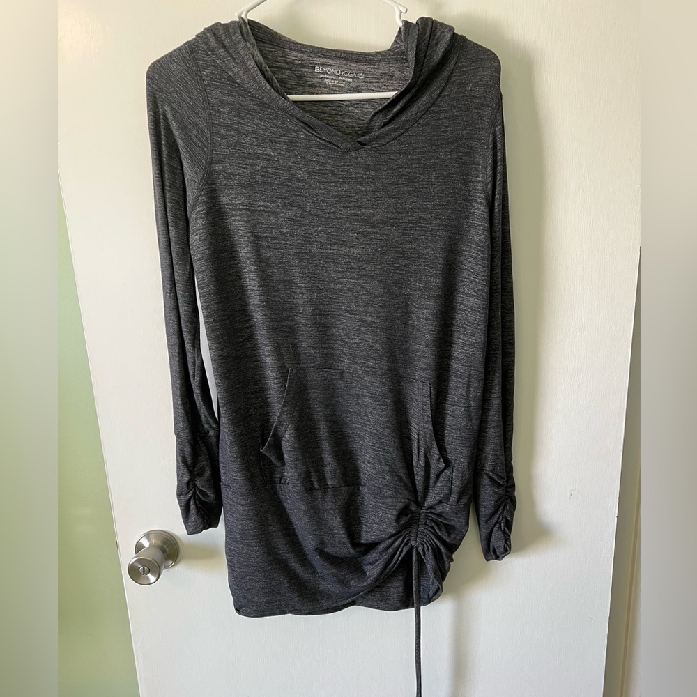 Beyond yoga with hood size small